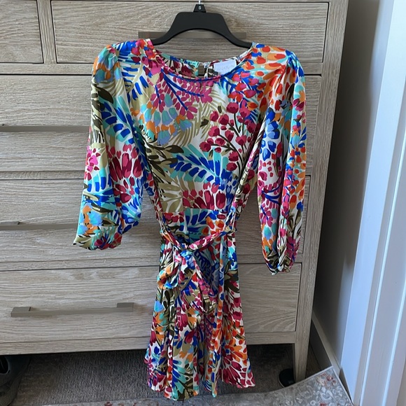 NWT Bright Patterned Dress - Picture 2 of 3